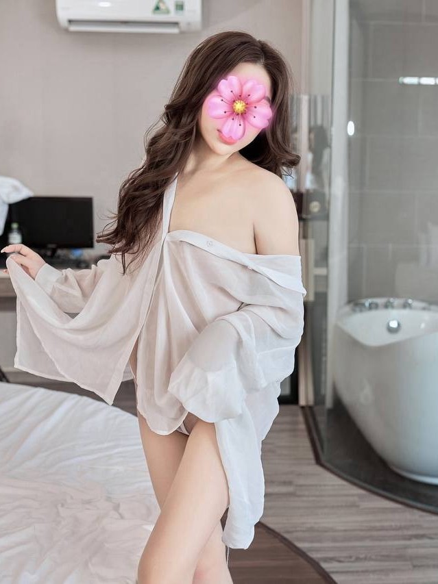 XUKA– BÊN EM HOÀI KHÔNG CHÁN,KHÔNG CHECK THÌ PHÍ…